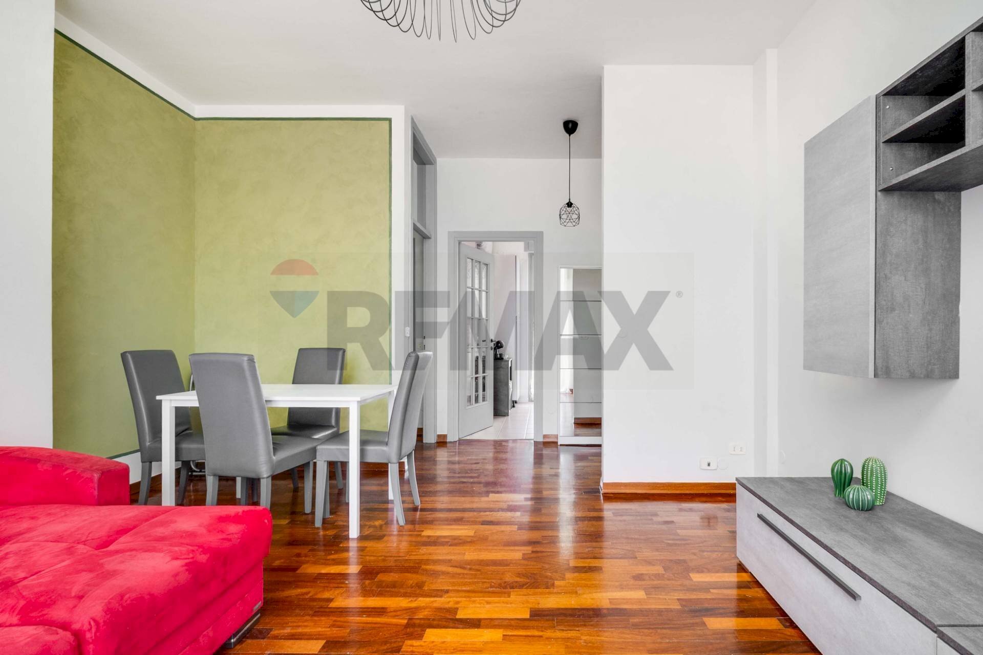 Sala da pranzo - Trilocale san Giovanni bosco
 
7, Casorate Sempione - foto 2