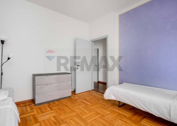 Camera / camera da letto - Trilocale san Giovanni bosco
 
7, Casorate Sempione - foto 13