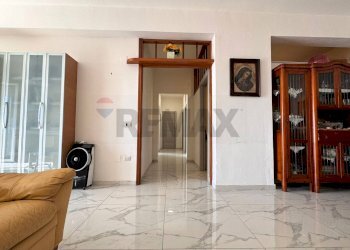 Soggiorno - Quadrilocale Via Claris, Castel Volturno - foto 23