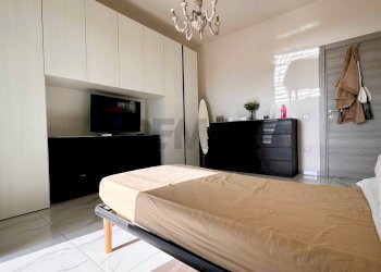 Camera / camera da letto - Quadrilocale Via Claris, Castel Volturno - foto 34