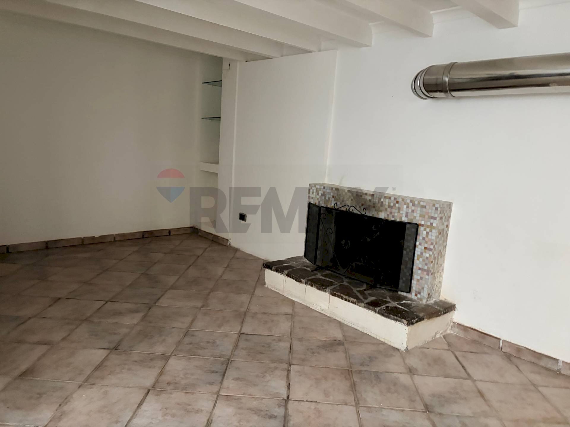 Stanza vuota - Bilocale Via del Parco Margherita
36, Napoli - foto 2