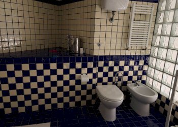 Bagno - Bilocale Via del Parco Margherita
 
36, Napoli - foto 6