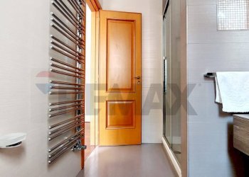 Bagno - Appartamento Via Giuseppe Mazzini
 
30, Pozzuoli - foto 32