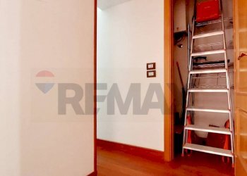 Hall / corridoio - Appartamento Via Giuseppe Mazzini
 
30, Pozzuoli - foto 38