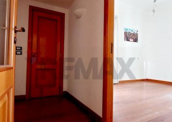 Hall / corridoio - Appartamento Via Giuseppe Mazzini
 
30, Pozzuoli - foto 39