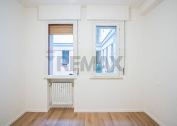 Stanza vuota - Trilocale Via Giuseppe Verdi
 
9, Parma - foto 15