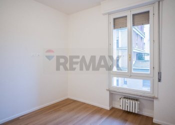 Stanza vuota - Trilocale Via Giuseppe Verdi
 
9, Parma - foto 31