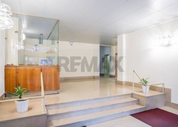 Ricezione / Lobby - Trilocale Via Giuseppe Verdi
 
9, Parma - foto 42