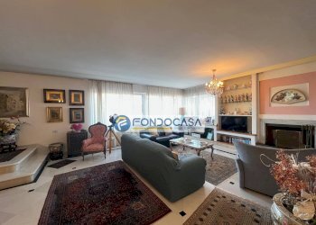 soggiorno - Attico via felice cavallotti, Carrara - foto 16