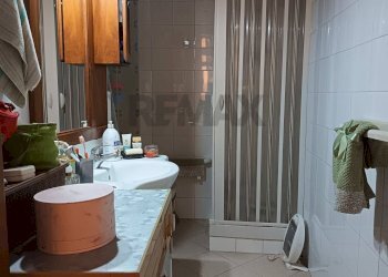 Bagno - One-room apartment largo delle lucciole, Carini - photo 12
