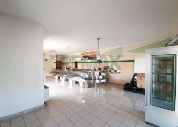 Soggiorno - Commercial Premises Corte della Seta
 
18, Sernaglia della Battaglia - photo 14