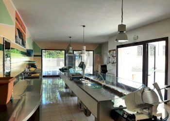 Cucina - Commercial Premises Corte della Seta
 
18, Sernaglia della Battaglia - photo 15