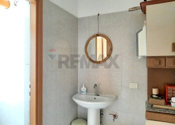 Bagno - Commercial Premises Corte della Seta
 
18, Sernaglia della Battaglia - photo 28