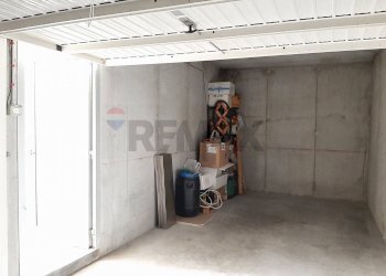 Parcheggio - Commercial Premises Corte della Seta
 
18, Sernaglia della Battaglia - photo 32