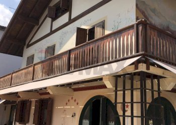 Edificio all\'aperto - Casa indipendente Via Guglielmo Marconi
 
Snc, Socchieve - foto 3