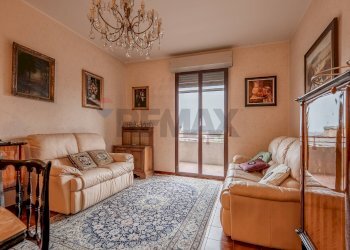 Soggiorno - Appartamento VIA CARAVAGGIO
 
15, Reggio nell'Emilia - foto 13