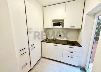 Cucina - Casa semi indipendente Via del Geranio
 
16, Brindisi - foto 3