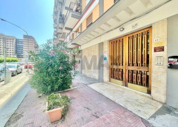 Terrazza - Apartment Via Sardegna
 
23, Palermo - photo 3