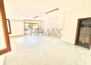 Stanza vuota - Locale Commerciale Via Partinico
 
snc, Terrasini - foto 9