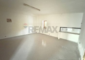 Stanza vuota - Locale Commerciale Via Partinico
 
snc, Terrasini - foto 11