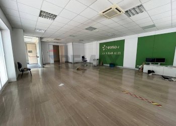 Ricezione / Lobby - Office Via Arturo Toscanini
 
19, Bari - photo 4