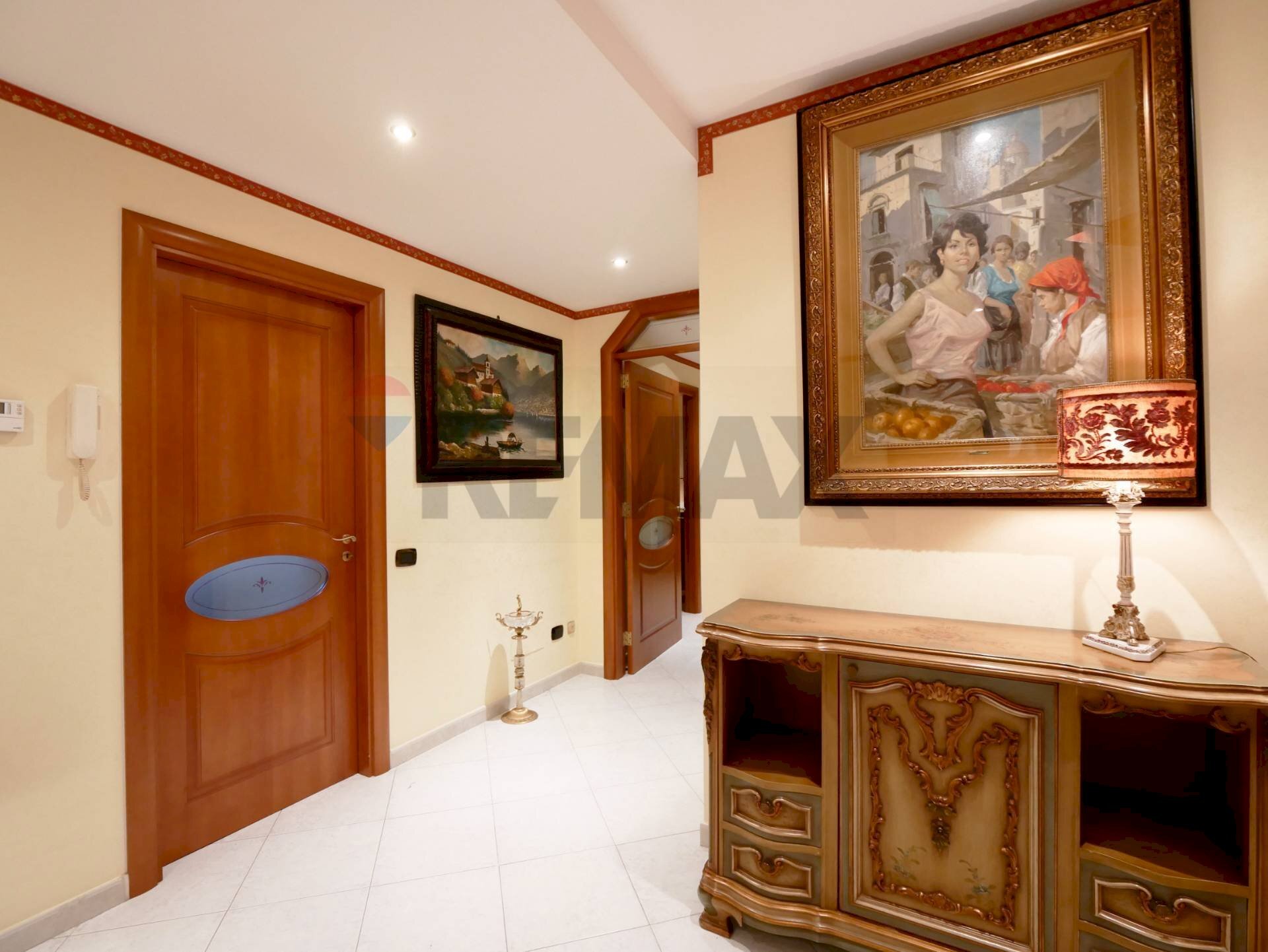 Hall / corridoio - Four-room apartment Viale Unità d'Italia
2/A, Cassano delle Murge - photo 2