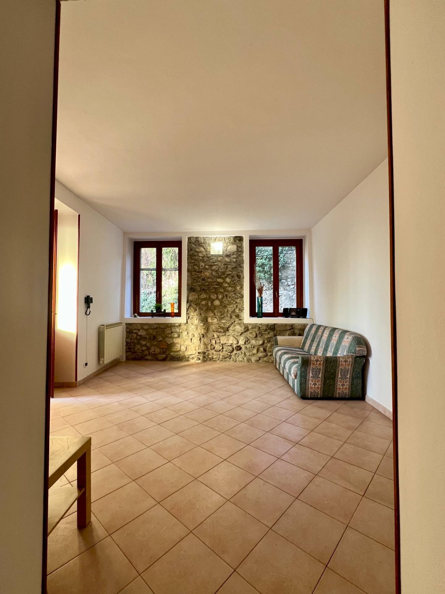 Foto 2 - Three-room apartment Contrada California
 
17, Cocquio-Trevisago - photo 2