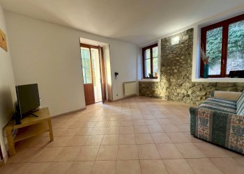 Foto 6 - Trilocale Contrada California
 
17, Cocquio-Trevisago - foto 6