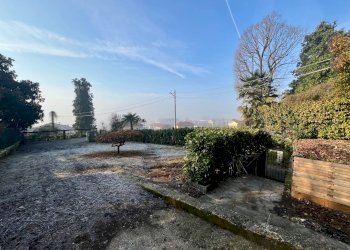 Foto 12 - Trilocale Contrada California
 
17, Cocquio-Trevisago - foto 12