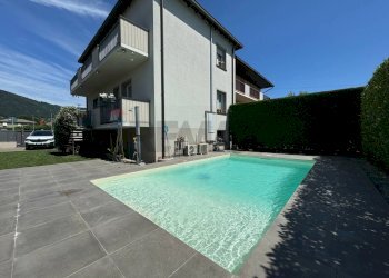 Piscina - Semi-detached house Carducci
 
18, Ranica - photo 2