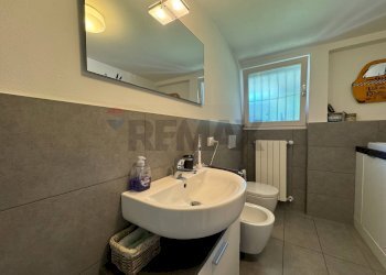 Bagno - Semi-detached house Carducci
 
18, Ranica - photo 6
