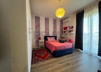 Camera / camera da letto - Semi-detached house Carducci
 
18, Ranica - photo 14