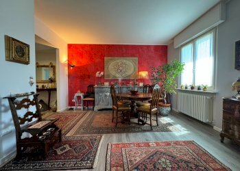 Sala da pranzo - Semi-detached house Carducci
 
18, Ranica - photo 48
