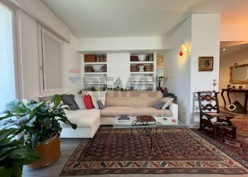 Soggiorno - Semi-detached house Carducci
 
18, Ranica - photo 50