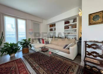 Soggiorno - Semi-detached house Carducci
 
18, Ranica - photo 51