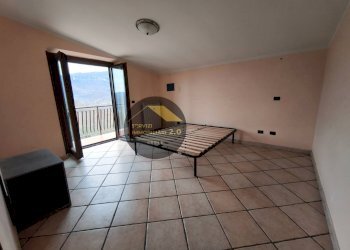 Foto 33 - Quadrilocale via valle berta
 
65, Agosta - foto 33