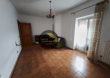 Foto 26 - Trilocale via valle berta
 
65, Agosta - foto 26