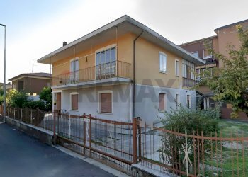 Casa all\'aperto - Trilocale Allende
 
8, Mazzano - foto 1