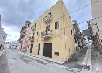 Foto 1 - Casa indipendente Via Papa Giovanni XXIII
 
82, Castellammare del Golfo - foto 1