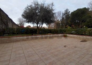 Terrazza - Appartamento Corso Cesare Battisti
 
24, Cardito - foto 1