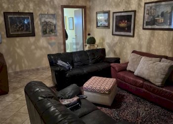 Soggiorno - Appartamento Corso Cesare Battisti
 
24, Cardito - foto 10