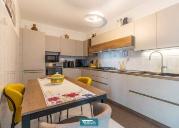 Cucina - Casa indipendente via Valsesia, 30, Pogno - foto 10