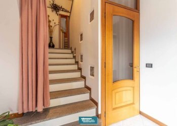 Scala - Casa indipendente via Valsesia, 30, Pogno - foto 13