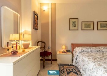 Camera da letto - Independent house via Valsesia, 30, Pogno - photo 16