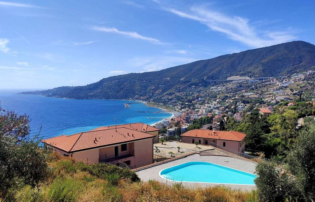 Piscina - Villa via degli Anemoni, Ospedaletti - photo 1