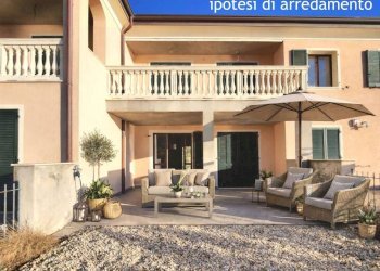 Facciata - Villa via degli Anemoni, Ospedaletti - foto 4