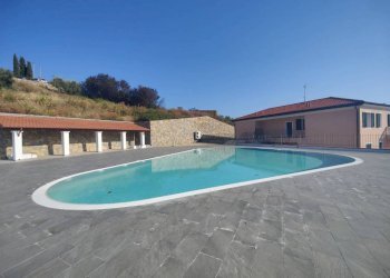 Piscina - Villa via degli Anemoni, Ospedaletti - photo 2