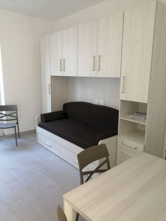 Salone - One-room apartment via Giovanni Vidari, Pavia - photo 2