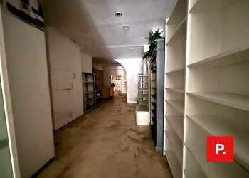 Foto 10 - Locale Commerciale piazza matteotti
 
9, Caserta - foto 10