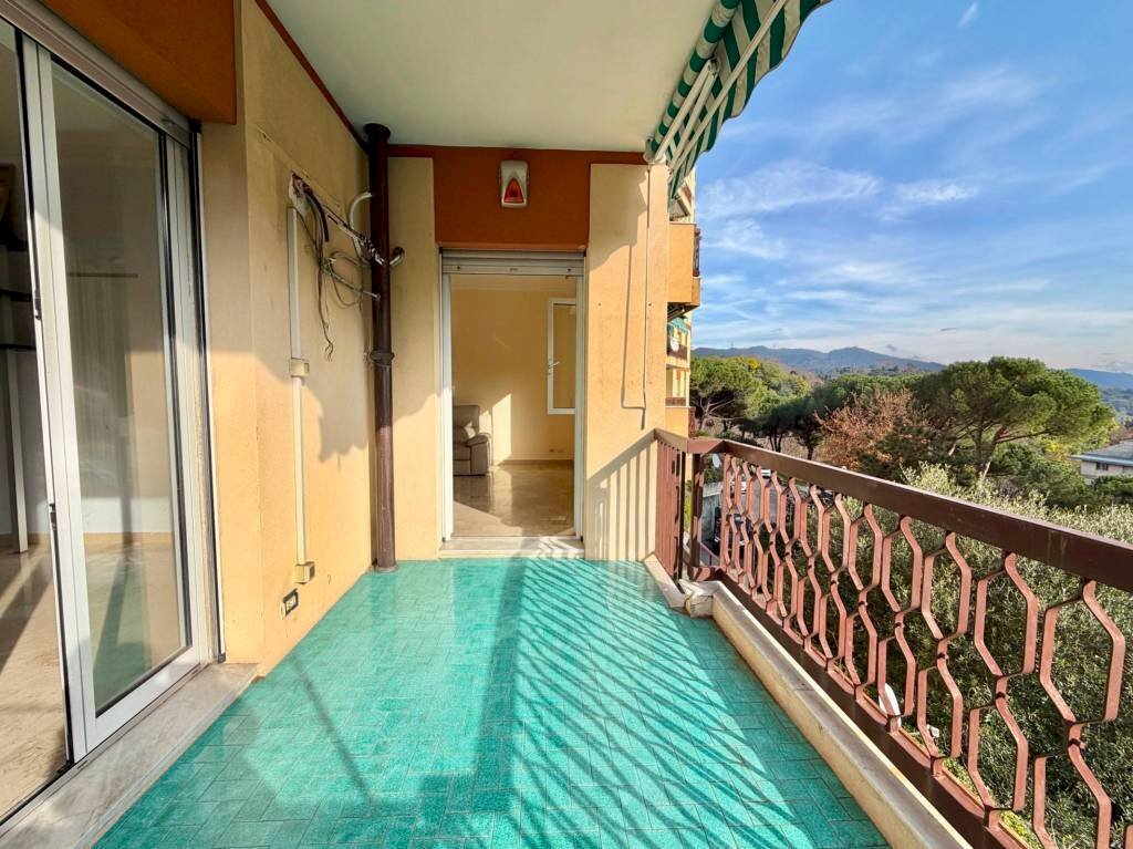 Terrazzo - Four-room apartment via Emilio Salgari, Genova (neighborhood Pegli) - photo 2